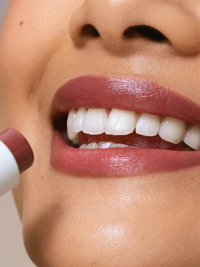 ILIA - Balmy Tint Hydrating Lip Balm | Non-Toxic, Cruelty-Free, Moisturizing + Sheer, Buildable Lip Color (Runaway, 0.15 oz | 4.4 g)-BrightBean Baby