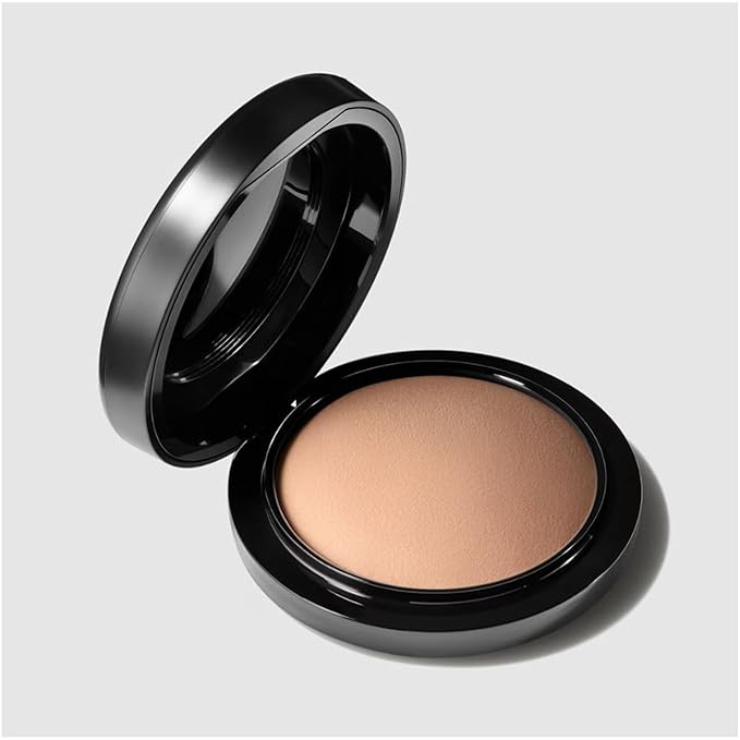MAC Mineralize Skinfinish/Natural, medium dark, 0.3527 Ounce-BrightBean Baby