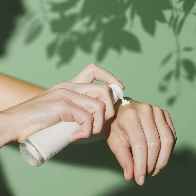 Pai Skincare London | GLOW KIT - FROM LONDON WITH LOVE Beauty Gift Set. Vitamin C Moisturizer + Glow Drops Duo, Suitable for Sensitive Skin + All Skin Types. Made In London.-BrightBean Baby