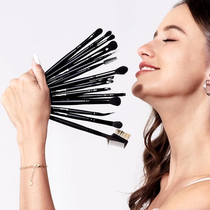 Bueart Design 15Pcs Professional Eyeshadow Brush Set For Eye makeup Blending,Brow grooming,Concealing,eyeshader, With premium ultra soft synthetic vegan Hair-BrightBean Baby