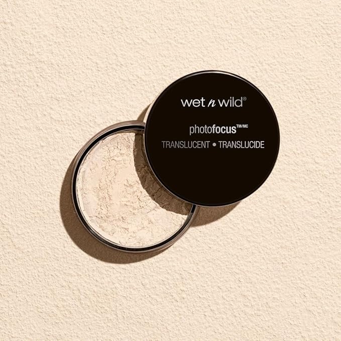 wet n wild Photo Focus Loose Baking Setting Powder, Highlighter Makeup, Fair to Medium & Tan Skin Tones, Translucent-BrightBean Baby