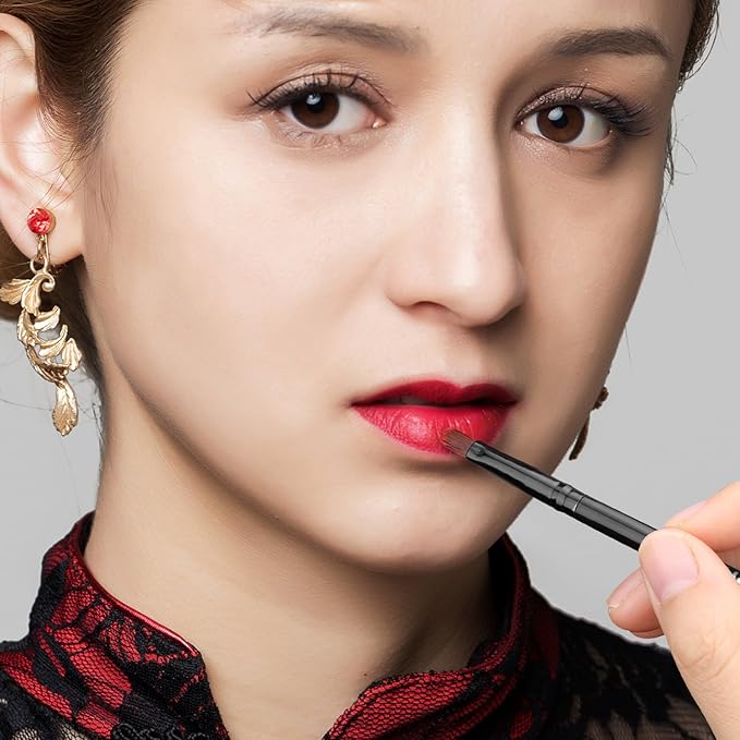 Luxspire Lip Brush Concealer Brushes 2 Pieces, Lipstick Gloss Brushes Applicators Eyeshadow Lip Liner Makeup Brush Cosmetics Make Up Tools, Small Make Up Brushes-BrightBean Baby