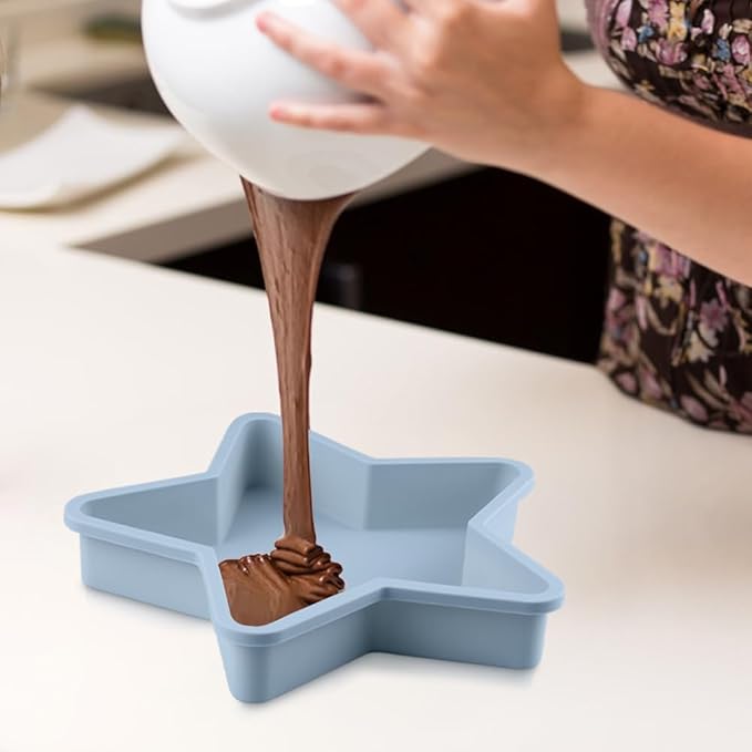 2 Pcs Star Shaped Cake Pans, 10 Inch Silicone Cake Molds, Silicone Baking Mold, Flexible Nonstick Baking Pans for Cakes, Cheese Cakes and Chocolate Cake, Blue, Pink