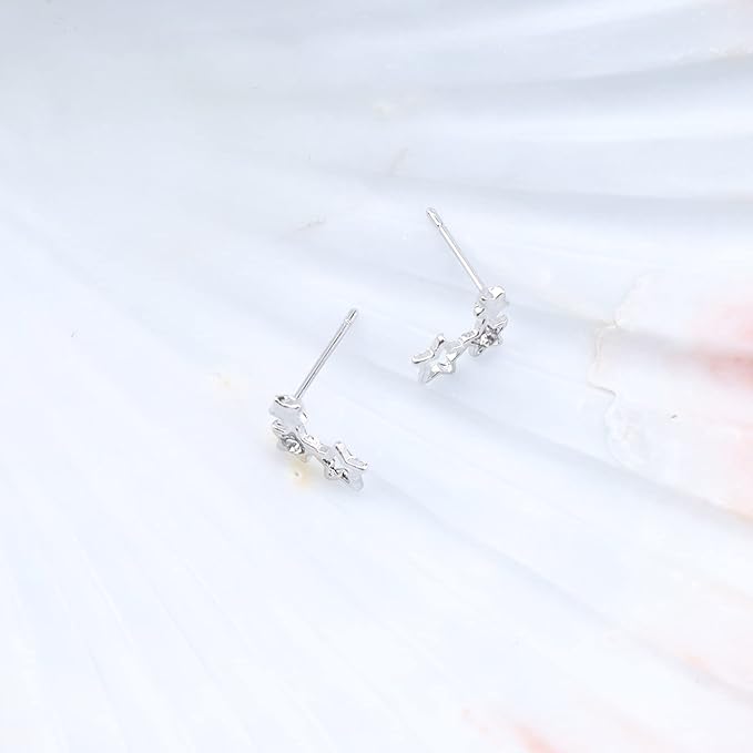 Bohemia Star Climber Crawler Earrings Silver Crystal Star Ear Climber Earrings Cluster Star Studs Earring Festival Earrings Jewelry for Women and Girls (Silver)-BrightBean Baby