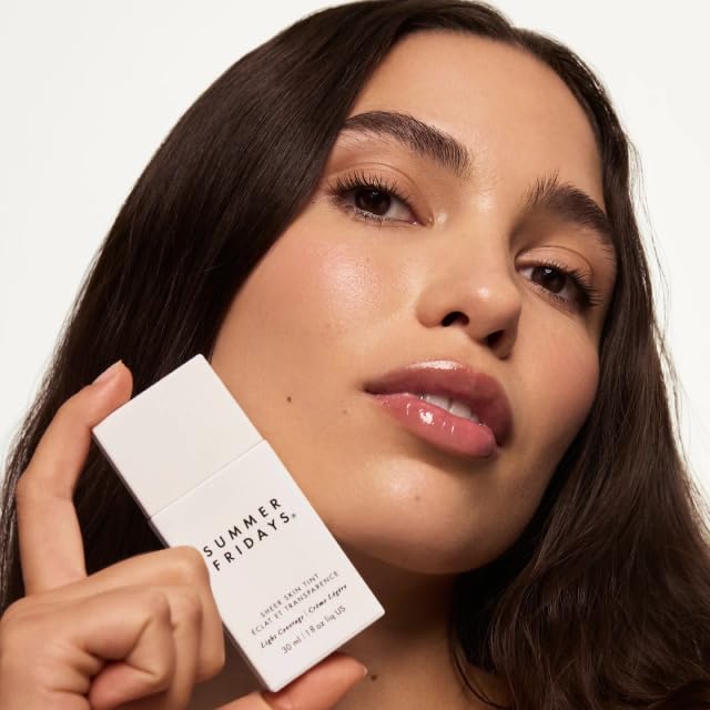 Summer Fridays Sheer Skin Tint - Skin Tint with Hyaluronic Acid - Helps Diminish Uneven Skin Tone - Sheer to Light Coverage - Shade 3 - Light with Golden Undertones (1 Fl Oz)-BrightBean Baby