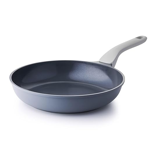 PRICUSIS Nonstick Ceramic Frying Pan, 8/10/12 Inch Non Toxic Skillet, Egg & Omelet & Chef's Pan, Induction Compatible & Oven Safe, Dishwasher Safe,PTFE PFAS & PFOA Free (8-Inch, Gray)