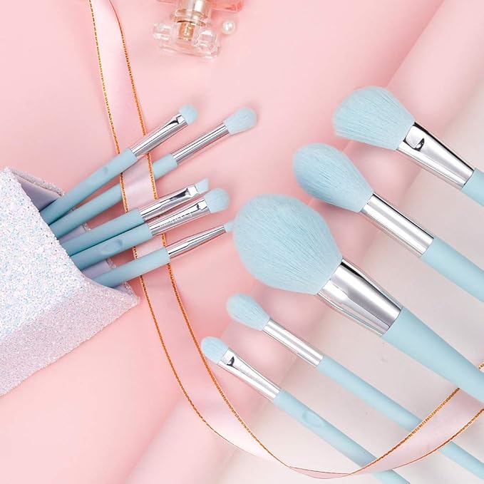 DUcare Makeup Brushes with Holder - 10Pcs Professional Synthetic Make Up Brushes Set for Blush Concealer Foundation Bronzer Powder Eyebrow Contour Eyeshadow Blending Makeup Brush Set, Ice Lake Blue-BrightBean Baby