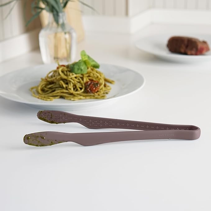 carrotez Silicone Tongs for Cooking, Anti-Slip,Non-Scratch Kitchen Tongs 9.5 inch Silicone Tongs 1Pack - Cocoa