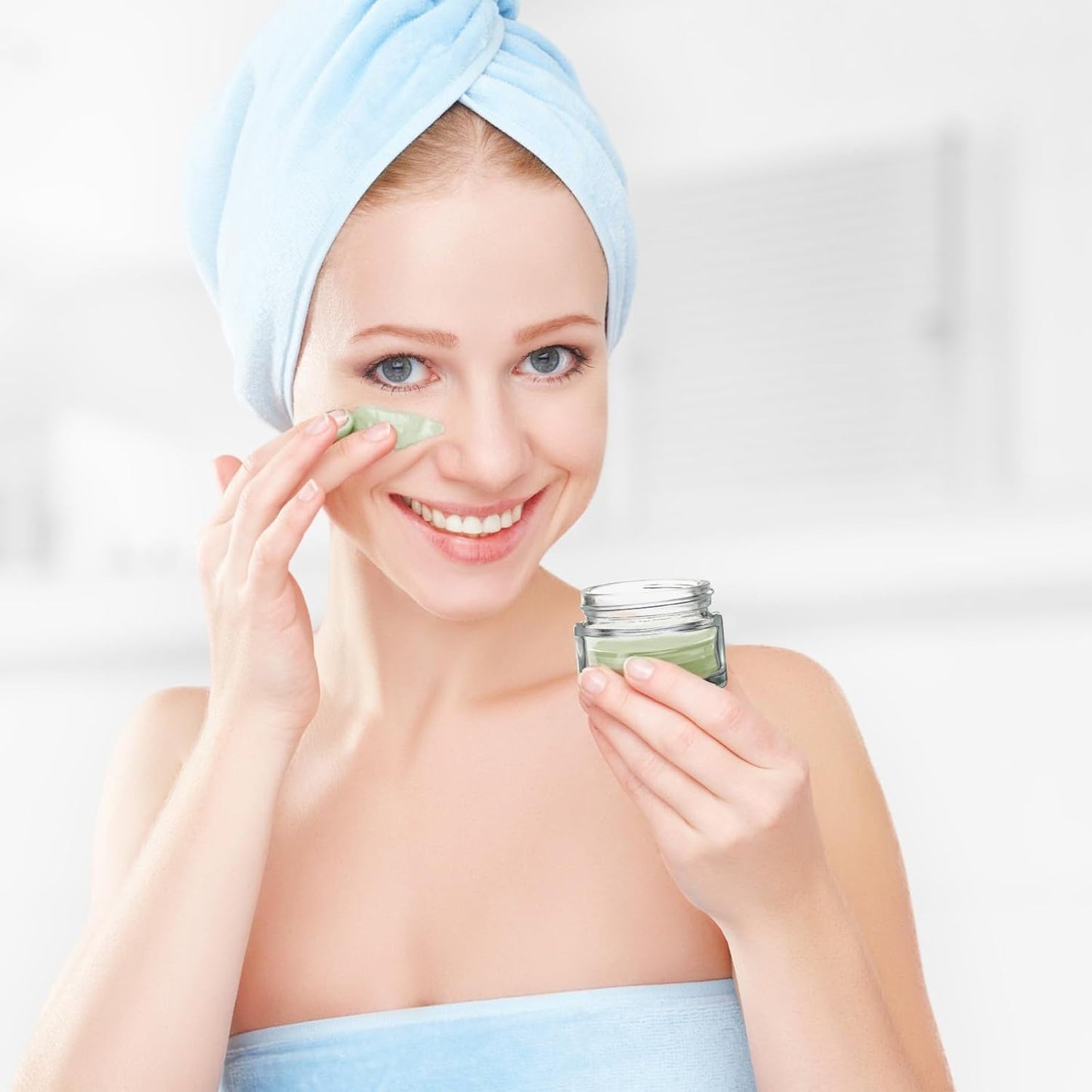 Domensi 100 Pcs 1 oz Glass Jars with Lids Bulk Round Glass Cosmetic Jars Lids 1 oz Small Travel Containers with Inner Liner for Lotions Powders Ointments Sample Cream(Clear, White)-BrightBean Baby