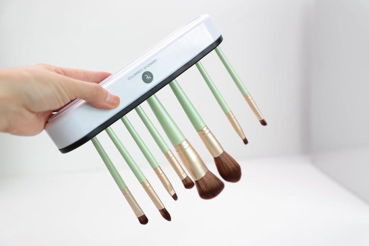 Upright Silicone Brush Holder with Round Corners - Black-BrightBean Baby