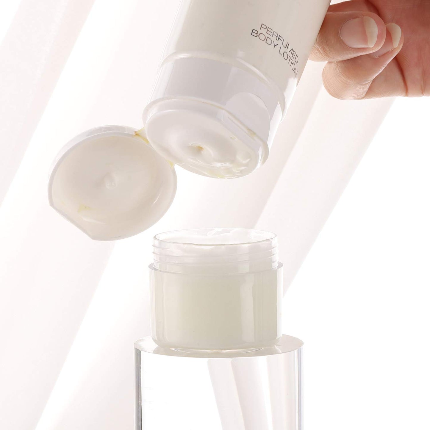 Refillable Cosmetic Sample Jars - 100 Pack 15g (0.5oz) Black Small Travel Containers with Lids + 10 Mini Makeup Spatulas - BPA Free-BrightBean Baby