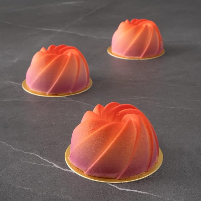 Pastry Tek 6 Cavities Mini Bundt Cake Pans, 10 Oven-Ready Mini Fluted Tube Cake Pans - Flexible, Freezable, White Silicone Baking Molds, Easy Release, For Baking Cupcakes or Donuts - Restaurantware