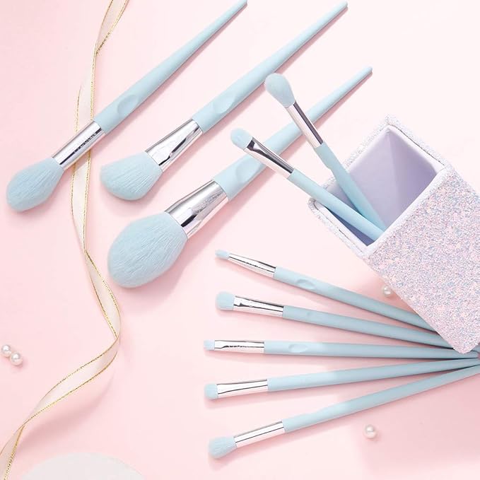 DUcare Makeup Brushes with Holder - 10Pcs Professional Synthetic Make Up Brushes Set for Blush Concealer Foundation Bronzer Powder Eyebrow Contour Eyeshadow Blending Makeup Brush Set, Ice Lake Blue-BrightBean Baby