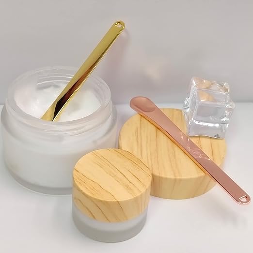 3 Pieces Alloy Makeup Spatula Eye Cream Spoon Beauty Scoop Mini Spoon Makeup Beauty Spoons Mini Cosmetic Skincare Spatula for Cream Lotions, 3.54 x 0.43 inches, Gold, Silver, Rose-Gold-BrightBean Baby