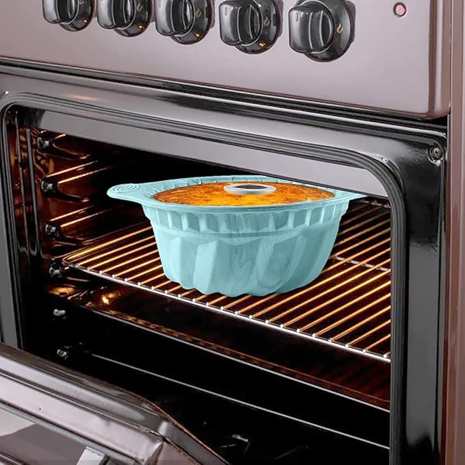 Kenond 2 PCS 9.5 Inch Silicone Cake Pans, Non-stick Fluted Cake Pan with Sturdy Handle, Cake Baking Molds, Perfect Bakeware for Cake, Jello, Gelatin, Bread, Para Gelatinas (Blue)