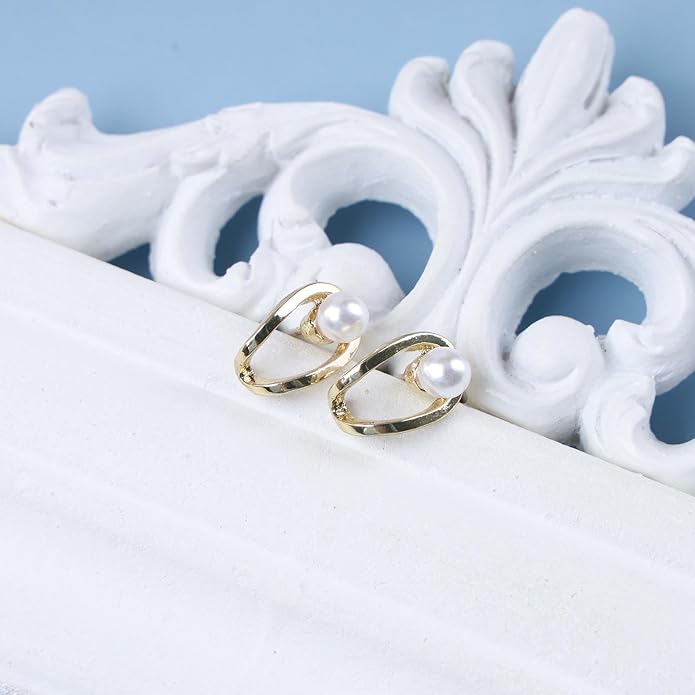 Vintage Pearl Claw Earrings Pearl Claw Stud Earrings Gold Circle Earrings Minimal Pearl Earrings Jewelry for Women-BrightBean Baby