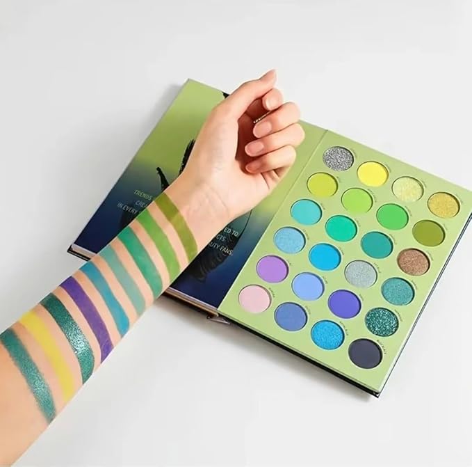 Generic Majical Book of Beauty Makeup Palette, 72 Colors, 3-Layer Folding Book, Eyeshadow Palette, Long Lasting-BrightBean Baby