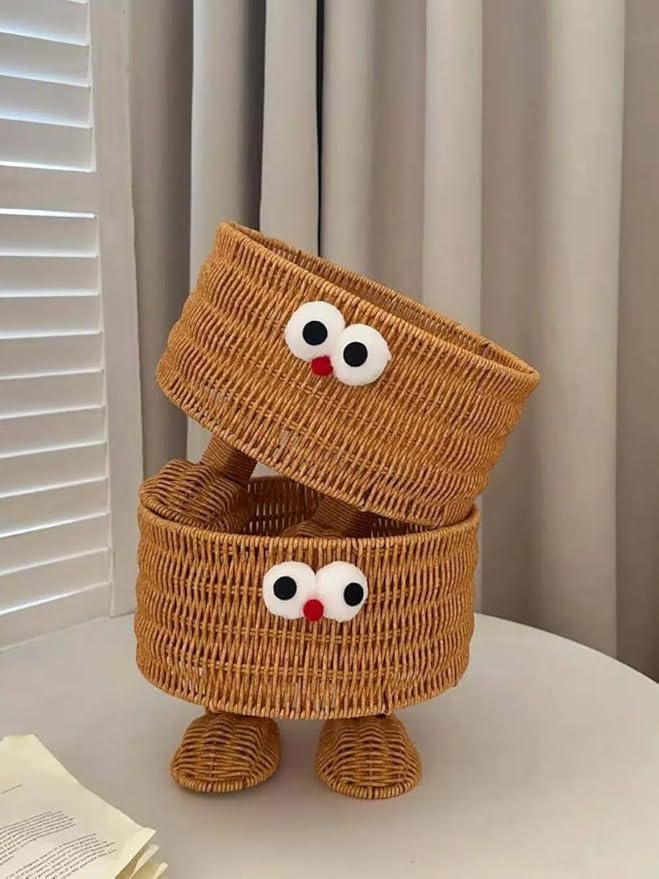 hand-woven round rattan basket storage basket storage box ornaments decorative basket multifunctional picnic food bread basket fruit gift basket key basket. (cartoon)