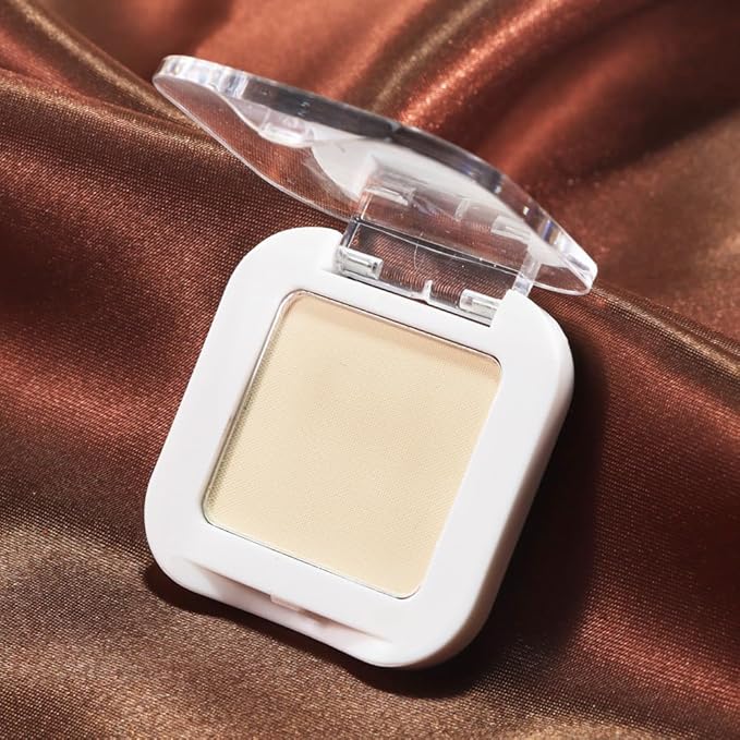 evpct Matte Nude Beige Mini Single Eyeshadow Palette, French Anilla Nude Natural Cream Matte Eye Shadow Palette Makeup Singles for Older Women Eyes, High Pigment Long Lasting Monochrome Eyeshadow-BrightBean Baby