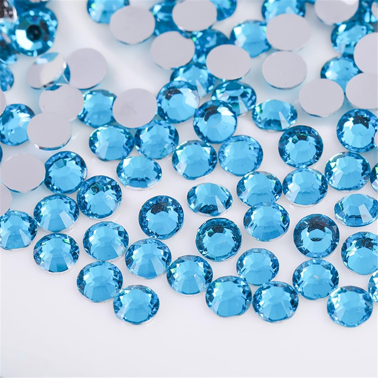 1500 Pieces SS16 4mm Flatback Rhinestones Clear Glass Round Gems Crystals for Nail Art DIY Crafts Clothes Shoes Bags （Aqua Blue）-BrightBean Baby