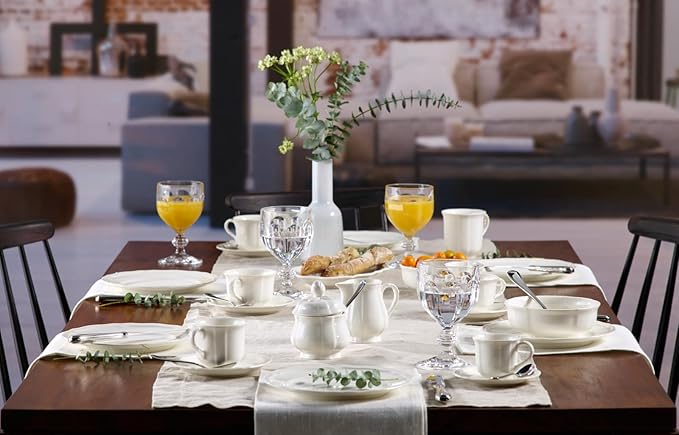 Villeroy & Boch Manoir Salad Plate, Premium Porcelain, Made in Germany, 8.25in, White