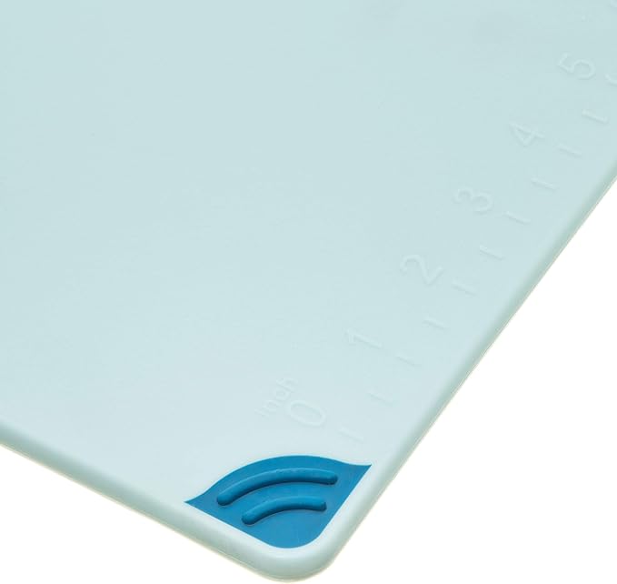 San Jamar Saf-T-Grip Plastic Cutting Board with Safety Hook, 9" x 12" x 0.375", Blue, (Pack of 6)
