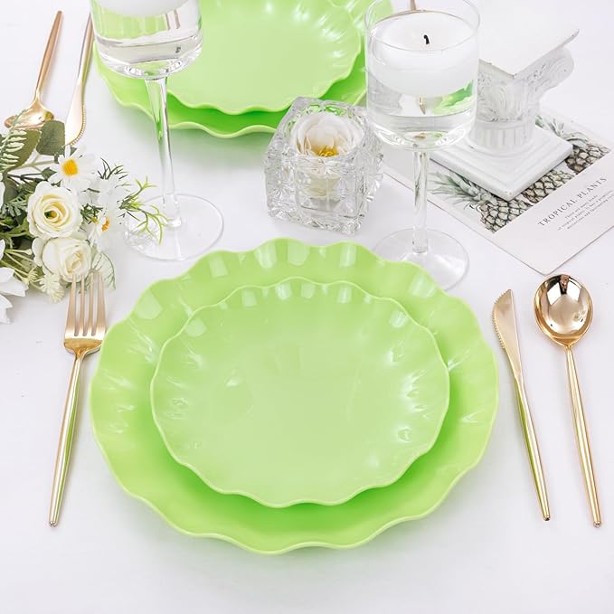LIYH 24 Pcs Green Plastic Plates Reusable - Unbreakable Dinner Plates Scalloped Dessert Plate Microwave & Dishwasher Safe Plate Sets Perfect for Parties Birthday Picnics (12Guests)
