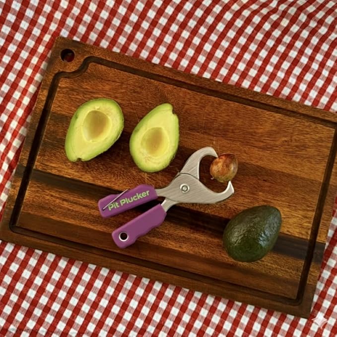 Pit Plucker Avocado Tool, Kitchen Utensil with Hinged Handles, Wedge-Shaped Jaws for Pit Removal (Purple)