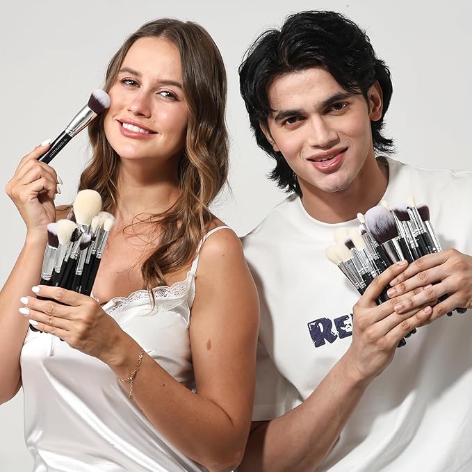 Pro makeup Artist Brushes Set 32Pcs Luxury Goat Hair Horse hair Makeup Brush Set eye and face brushes for every possibility By Bueart Design-BrightBean Baby