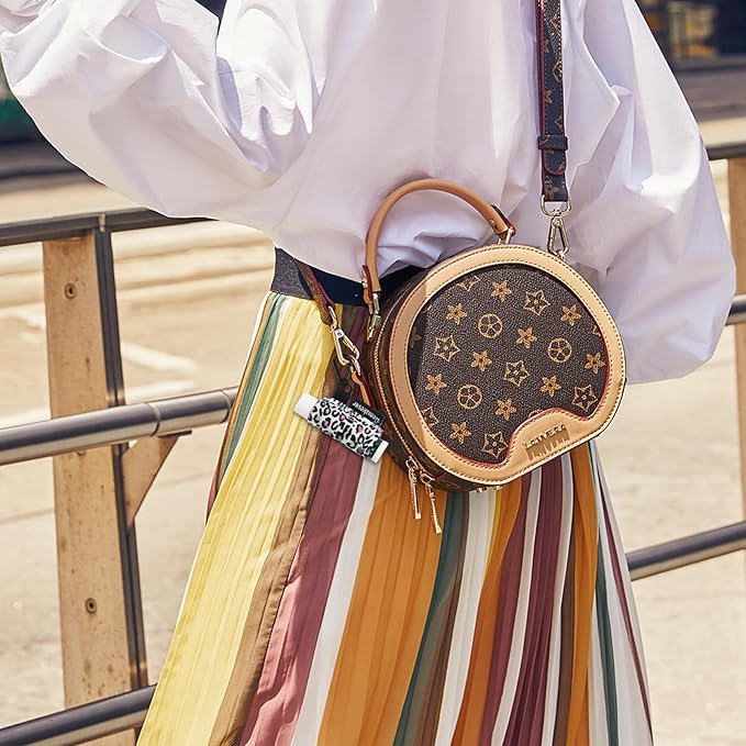 4 Pack Keychain Chapstick Holder, Leopard Pattern - Elastic Band, Fits Most Standard Lip Balm, Quick-Release Clip, Unisex-Adults-BrightBean Baby