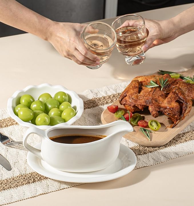 Gravy Boat with Saucer 19 oz,Ceramic Gravy Boats with Tray Set of 2, Gravy Bowl for Turkey,Dispenser with Tray for Sauces,Beef, Salad Dressing, Creamer, Broth,Microwave and Dishwasher Safe Gravy Boats