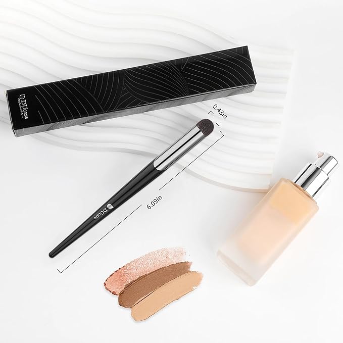 DUcare Tapered Small Concealer Brush Under Eye, Nose Contour Brush Mini Makeup Brushes Ideal for Liquid, Cream, and Powder Concealer(V03)-BrightBean Baby
