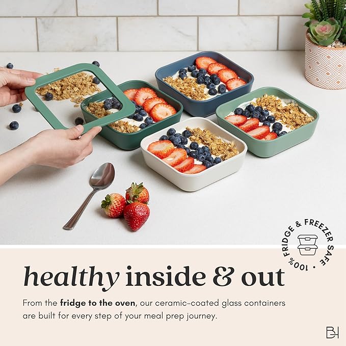Ceramic Coated Glass Food Storage Container | No PTFE, PFOA, PFAS, and BPA | Reusable Non Toxic Meal Prep Container with Glass Lid | Easy To Store | 3 Cup Rectangle [Smoke]