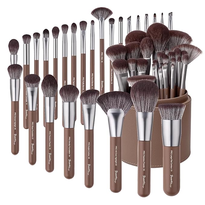Bueart Design 26 Pcs Chocolate-colored Gift Makeup Brushes Set with Extra Large Holder,Elegant Make up Brushes for Foundation,Face Blending Powder, Contour, Highlight, Concealer, Eyeshadow-BrightBean Baby
