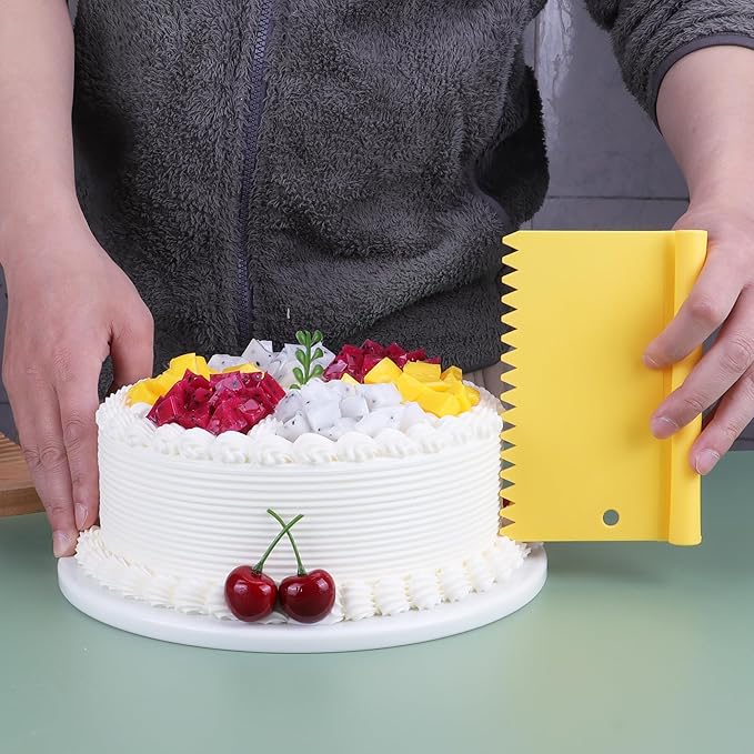 Bench Scraper Food Vegetable Chopper,Stainless Steel Pizza Dough Scraper-Flexible Plastic Bowl/Cake Scraper 5-Piece Set,Bread/Pastry/Pizza/Flour/Cheese Cutter (Yellow)