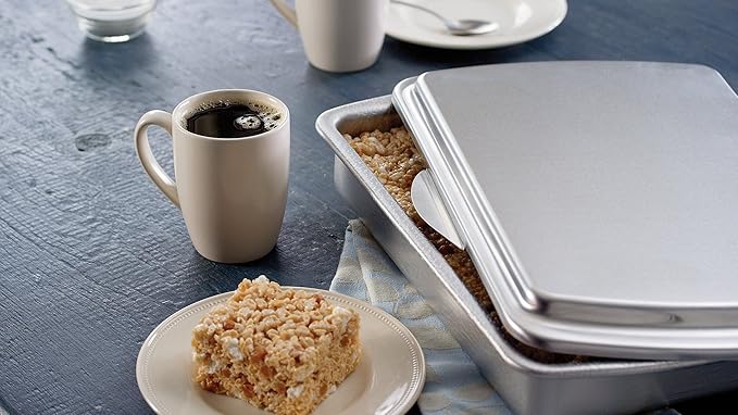 Doughmakers 9" x 13" Cake Lid for Doughmakers Cake Pan