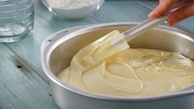 Doughmakers 9" Round Cake Commercial Grade Aluminum Bake Pan, Silver