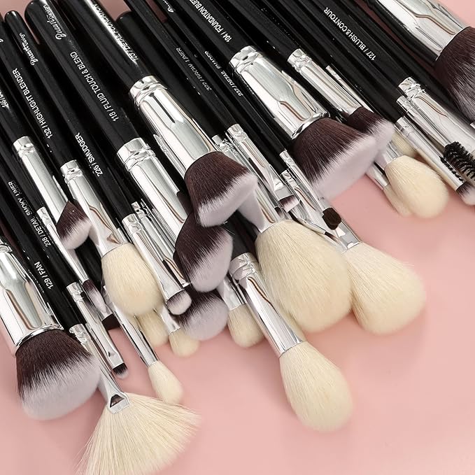 Pro makeup Artist Brushes Set 32Pcs Luxury Goat Hair Horse hair Makeup Brush Set eye and face brushes for every possibility By Bueart Design-BrightBean Baby