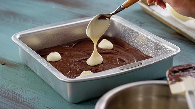 Doughmakers 9" Square Cake Commercial Grade Aluminum Bake Pan