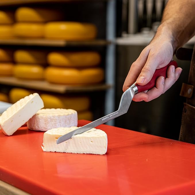 BOSKA Premium Soft cheese knife Red - Professional cheese cutter - 140 mm - Cheese Knife - Full tang - For soft cheese - Premium Quality - HACCP knife - 1896 Collection