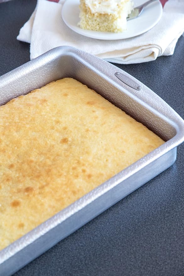 Doughmakers 9" x 13" Cake Commercial Grade Aluminum Bake Pan