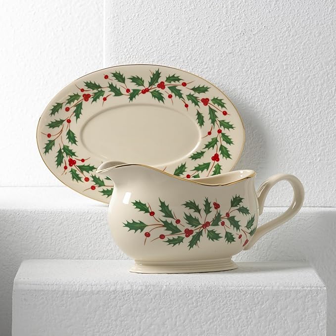 Lenox 843318 Holiday Gravy Boat and Stand, Christmas Hosting