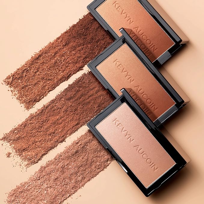 Kevyn Aucoin The Neo-Bronzer, Sunrise Light: 3 in 1 makeup palette. Highlighter, blush & bronzer in one smooth gradient makeup compact. Shimmer & matte in light, medium & deep. Sun-kissed to bronzed.-BrightBean Baby